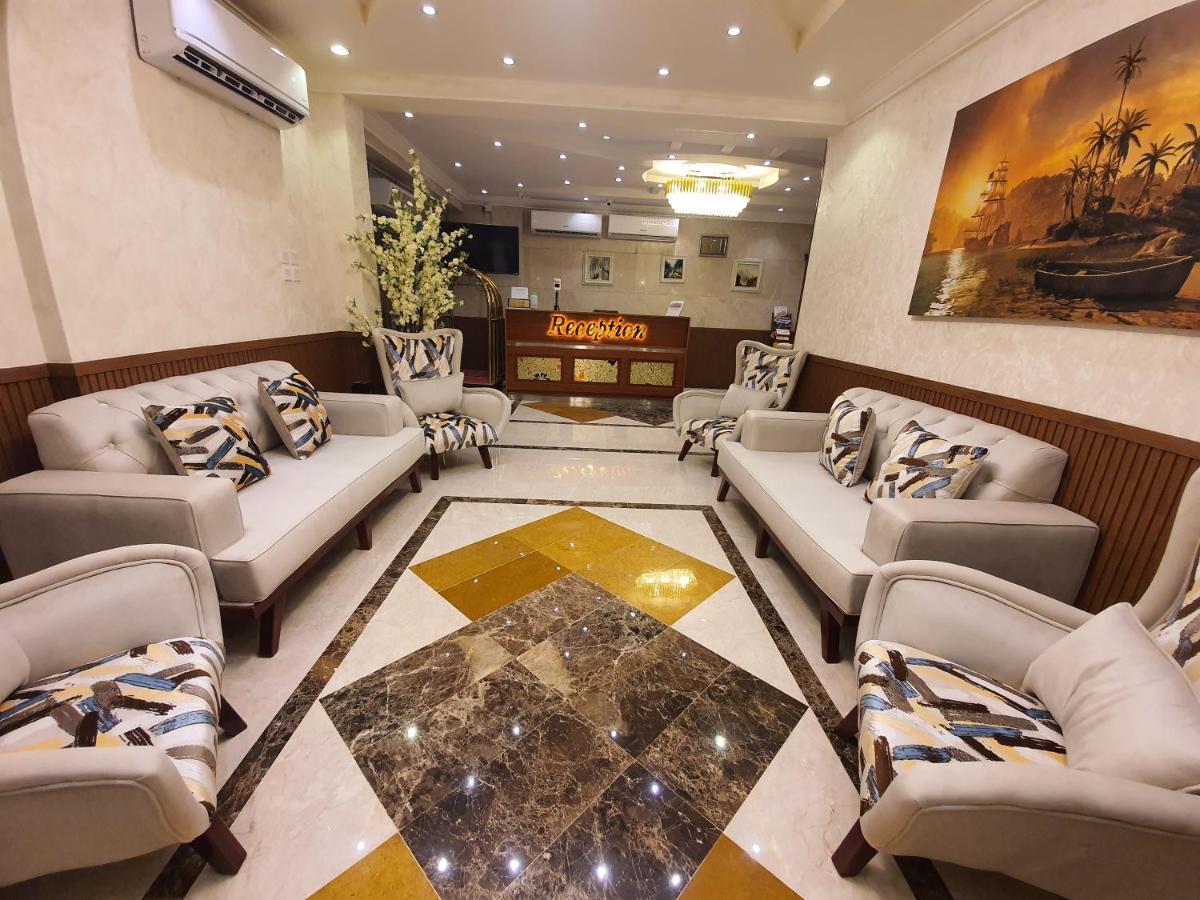 الحماد للشقق الفندقية - فرع قريش Jeddah Exterior photo
