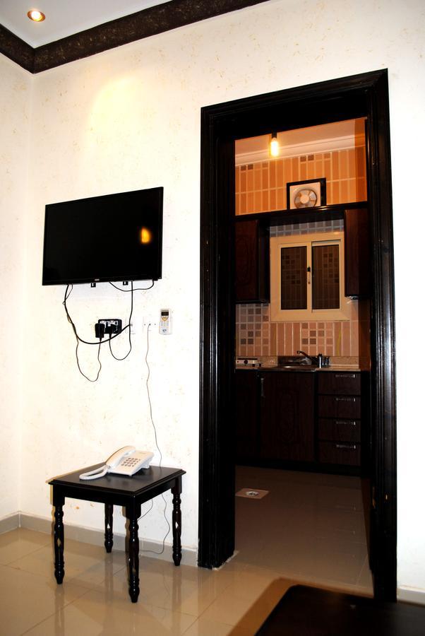 الحماد للشقق الفندقية - فرع قريش Jeddah Exterior photo