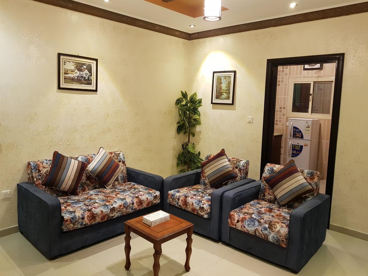 الحماد للشقق الفندقية - فرع قريش Jeddah Exterior photo