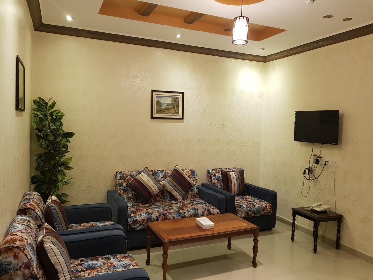 الحماد للشقق الفندقية - فرع قريش Jeddah Exterior photo